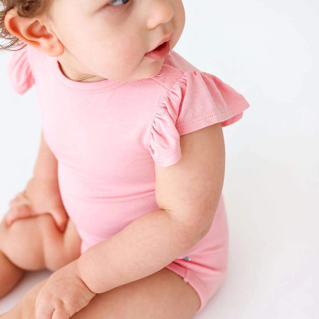 Ruffle sleeve baby bodysuit